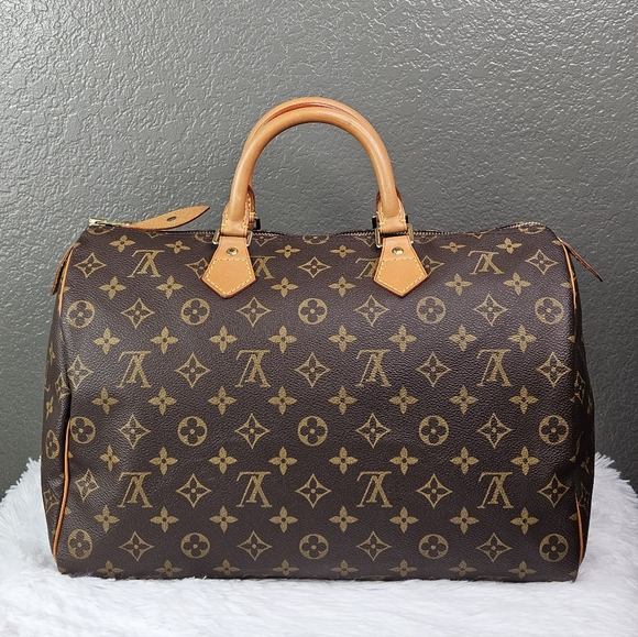 Authentic LV Speedy 35 - Picture 1 of 16